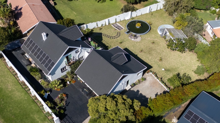 7 Bedroom Property for Sale in Old Place Western Cape